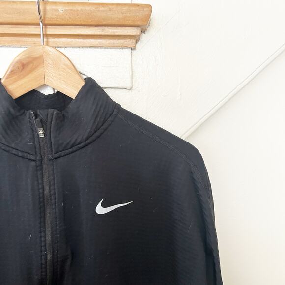 Nike Element 1/2 Zip Running Top Black Dri-Fit Stretch Long Sleeves Size S - Picture 4 of 7